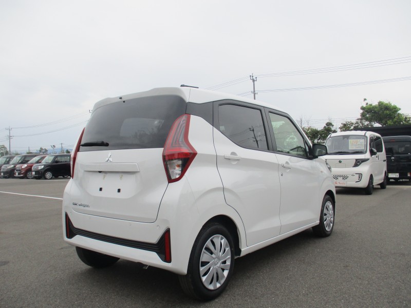 三菱 eKワゴン 4枚目