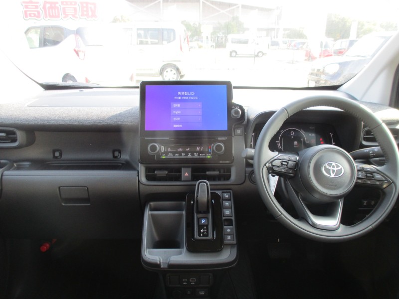 トヨタ シエンタ 12枚目