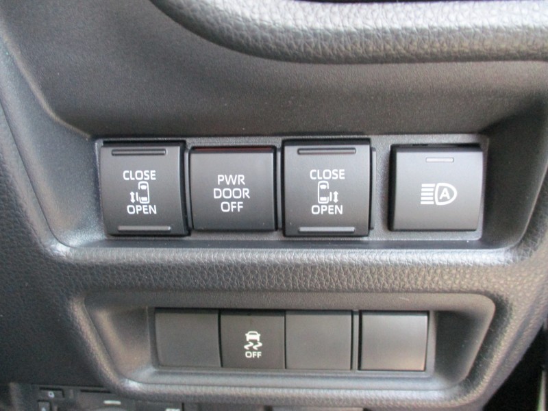 トヨタ シエンタ 13枚目