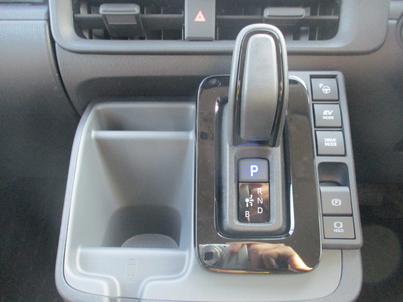 トヨタ シエンタ 16枚目