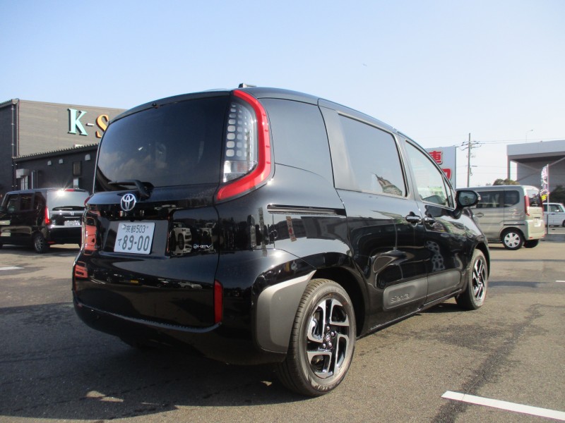 トヨタ シエンタ 4枚目