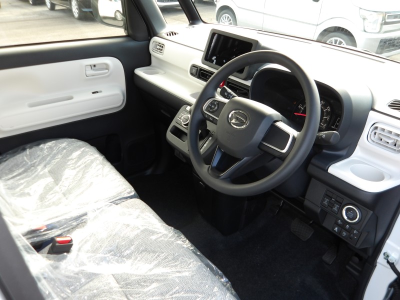 ダイハツ ムーヴキャンバス 11枚目