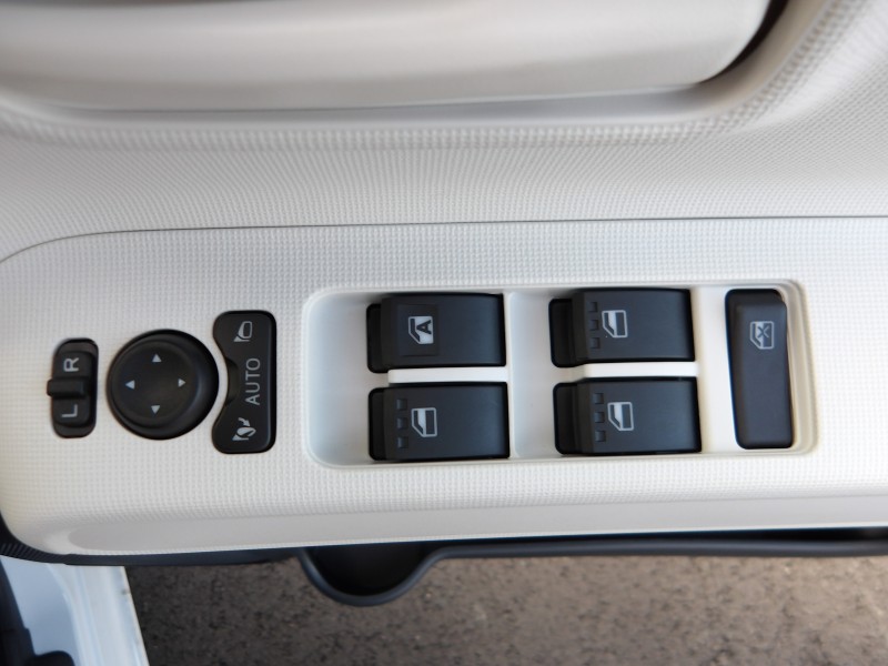 ダイハツ ムーヴキャンバス 13枚目