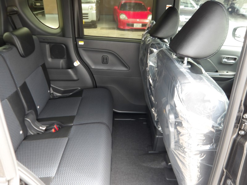 ダイハツ タント 10枚目