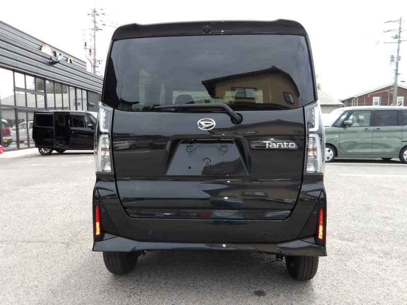 ダイハツ タント 5枚目