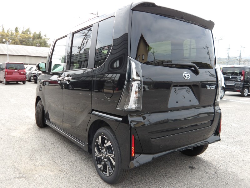 ダイハツ タント 6枚目