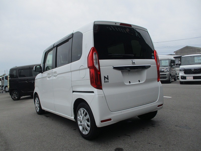 ホンダ N BOX 10枚目