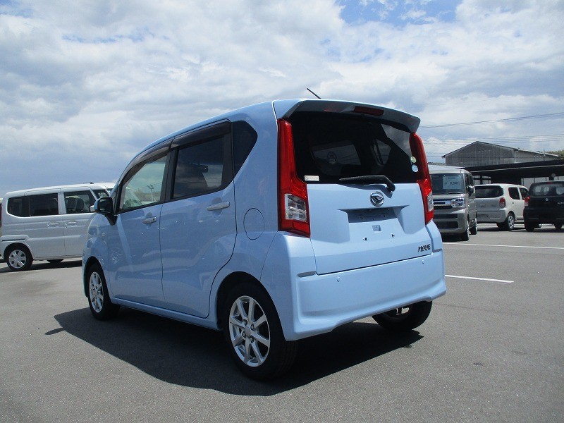 ダイハツ ムーヴ 9枚目