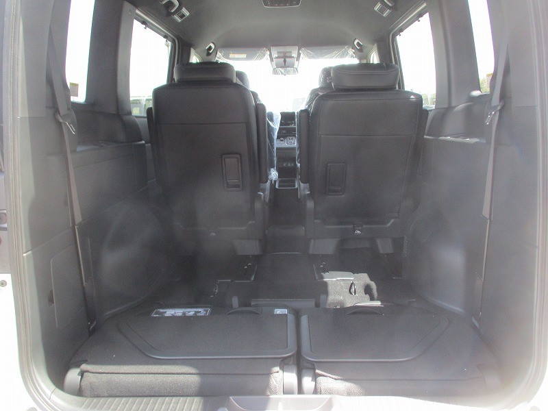 ホンダ ステップワゴンスパーダ 9枚目