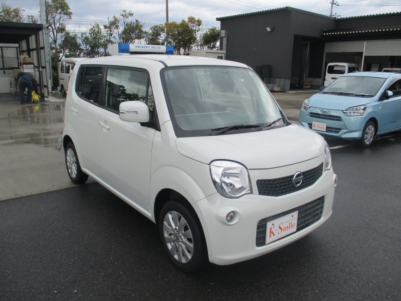 ニッサン モコ 2枚目