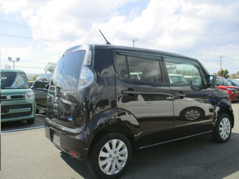 ニッサン モコ 3枚目