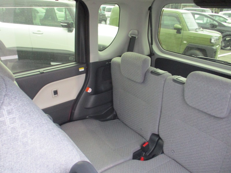 ダイハツ タント 10枚目