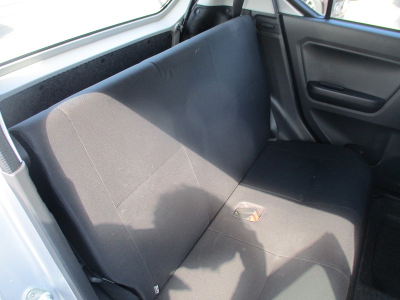 ダイハツ ミライース 10枚目