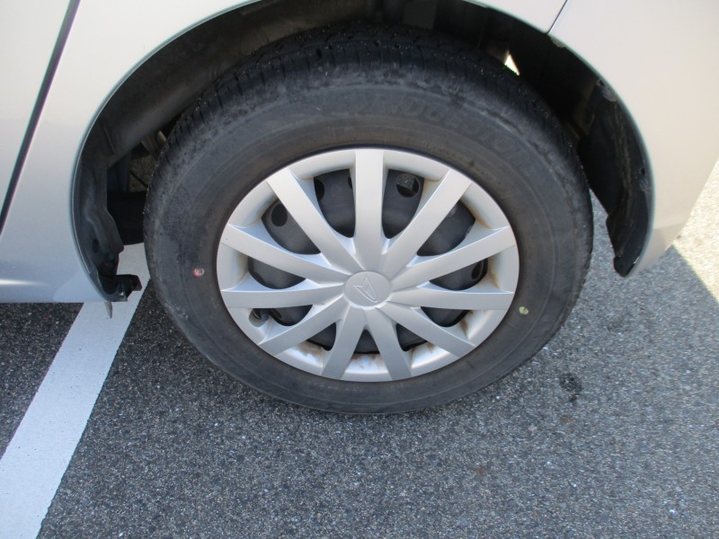 ダイハツ ミライース 8枚目