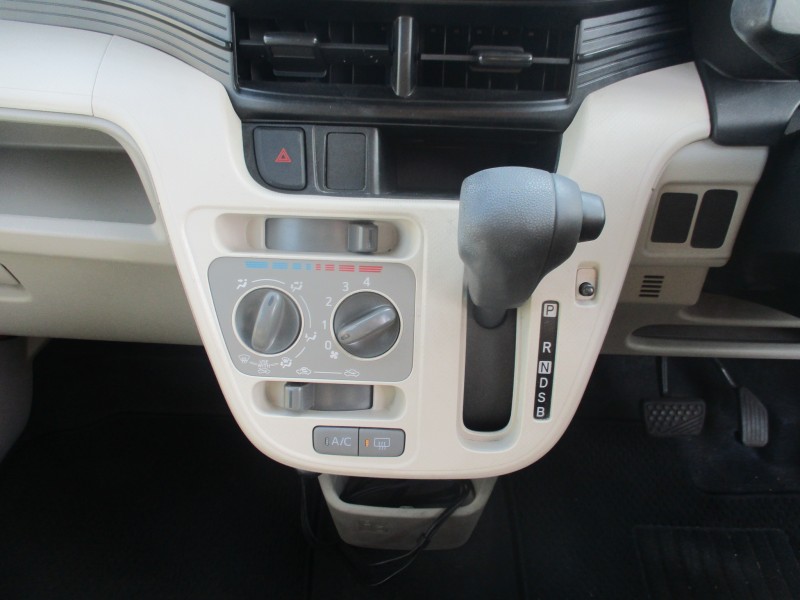 ダイハツ ムーヴ 17枚目