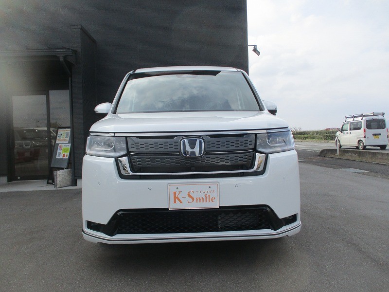 ホンダ ステップワゴンスパーダ 2枚目