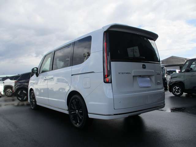 ホンダ ステップワゴンスパーダ 6枚目