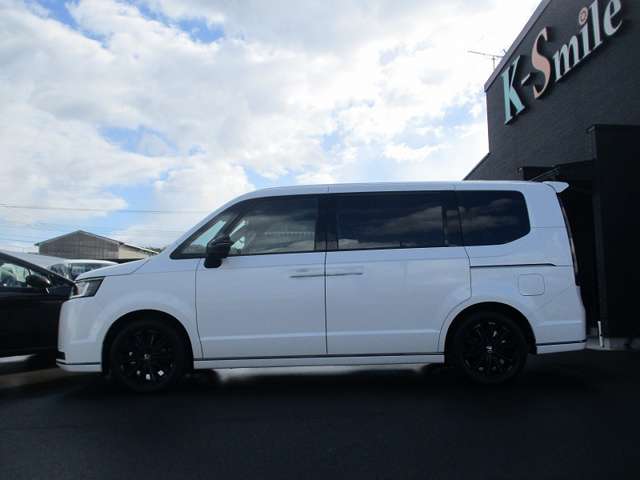 ホンダ ステップワゴンスパーダ 7枚目