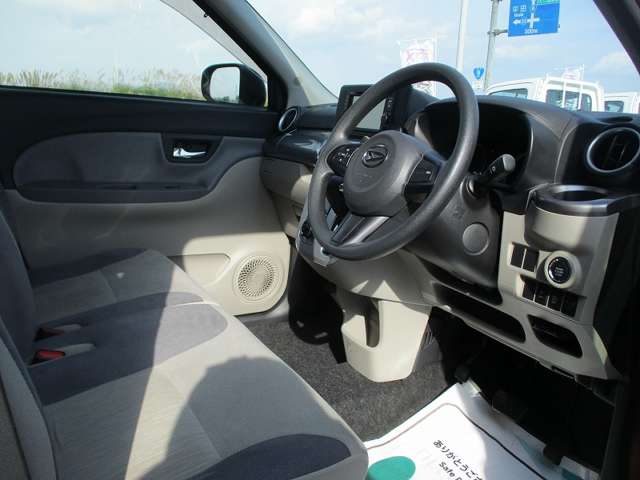 ダイハツ キャストスタイル 11枚目