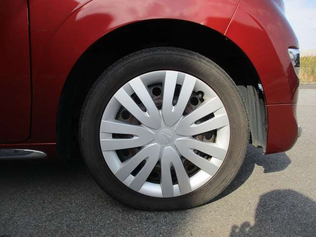 ダイハツ キャストスタイル 8枚目