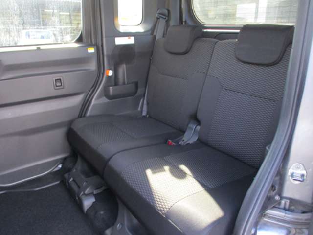 ダイハツ ウェイク 10枚目