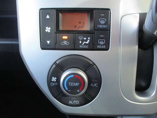 ダイハツ ウェイク 13枚目