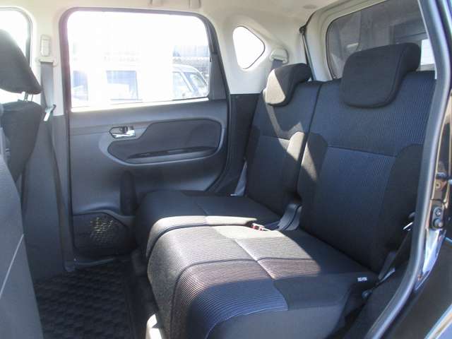 ダイハツ ムーヴ 10枚目