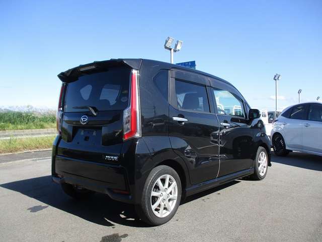 ダイハツ ムーヴ 4枚目