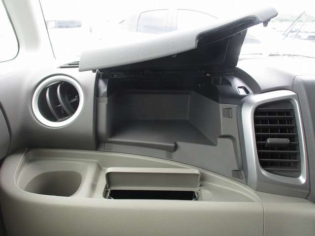 スズキ スペーシア 13枚目