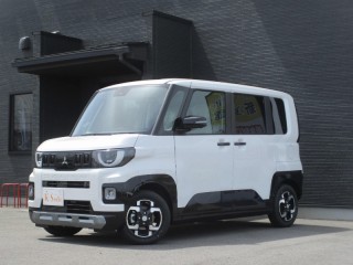 三菱 デリカミニ