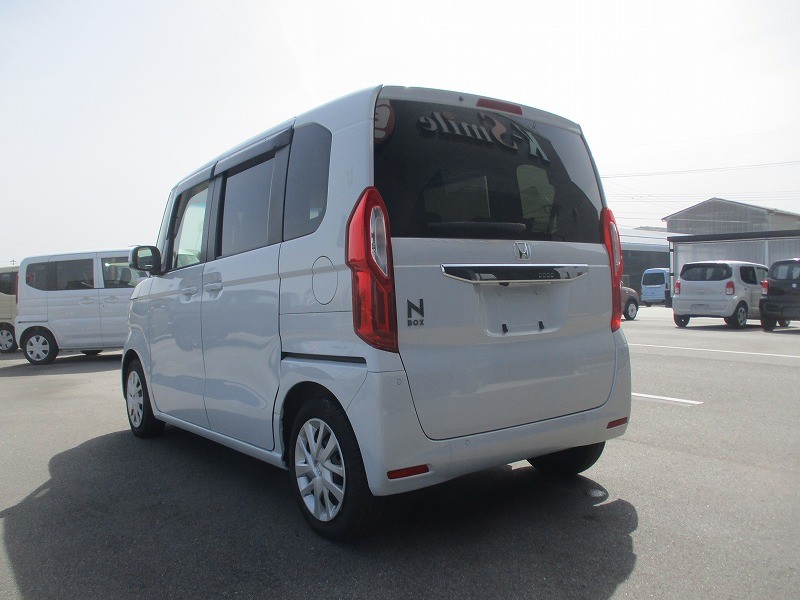 ホンダ N BOX 10枚目