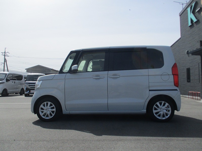 ホンダ N BOX 11枚目