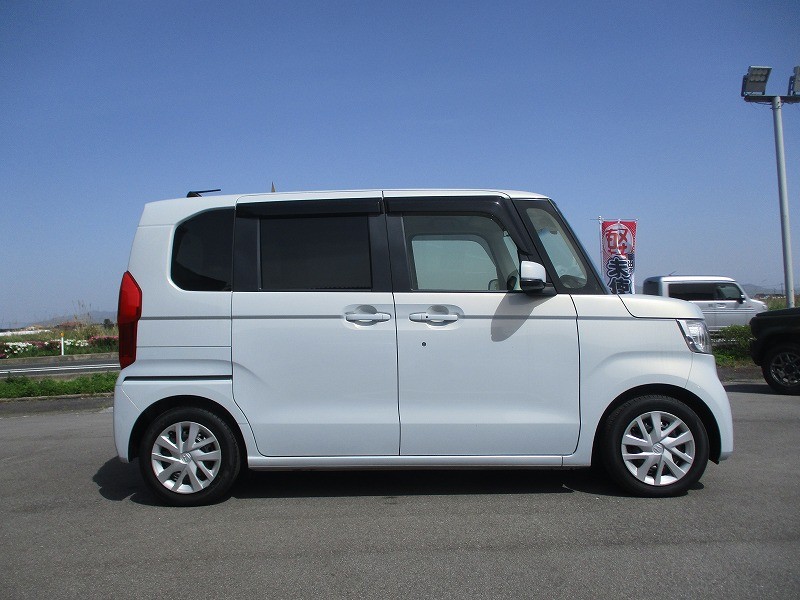 ホンダ N BOX 4枚目