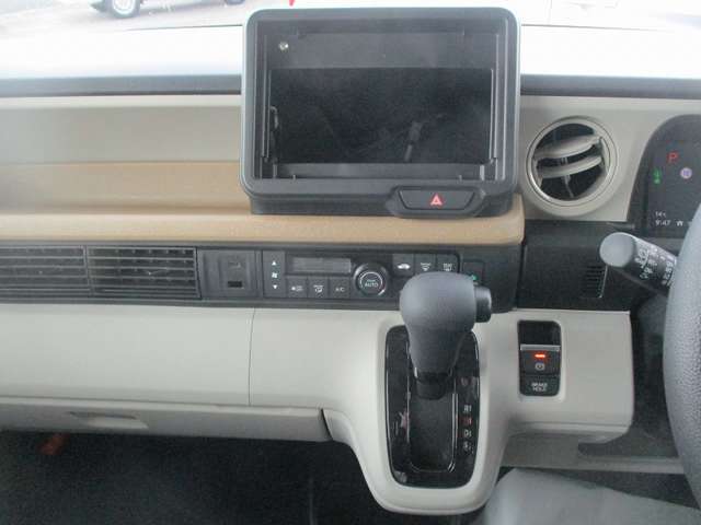 ホンダ N BOX 12枚目