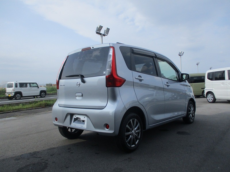 ニッサン デイズ 5枚目