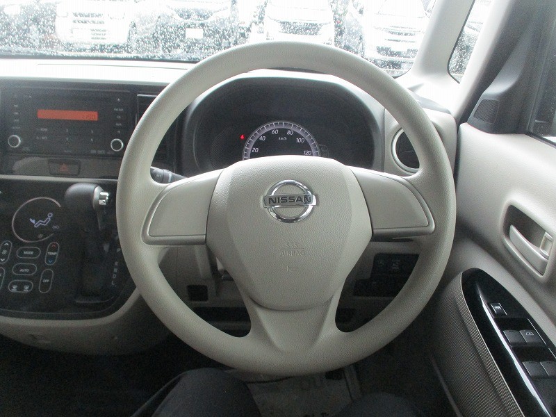 ニッサン デイズルークス 18枚目