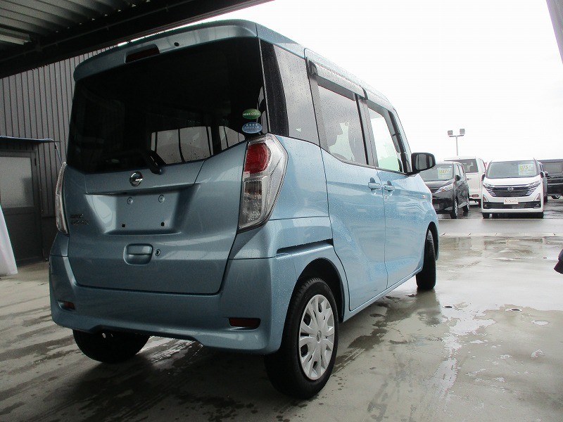 ニッサン デイズルークス 5枚目