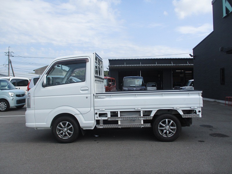 ニッサン NT100クリッパー 9枚目