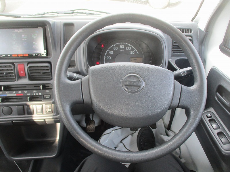 ニッサン NT100クリッパー 17枚目