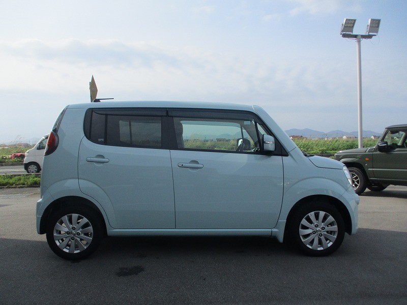 ニッサン モコ 4枚目