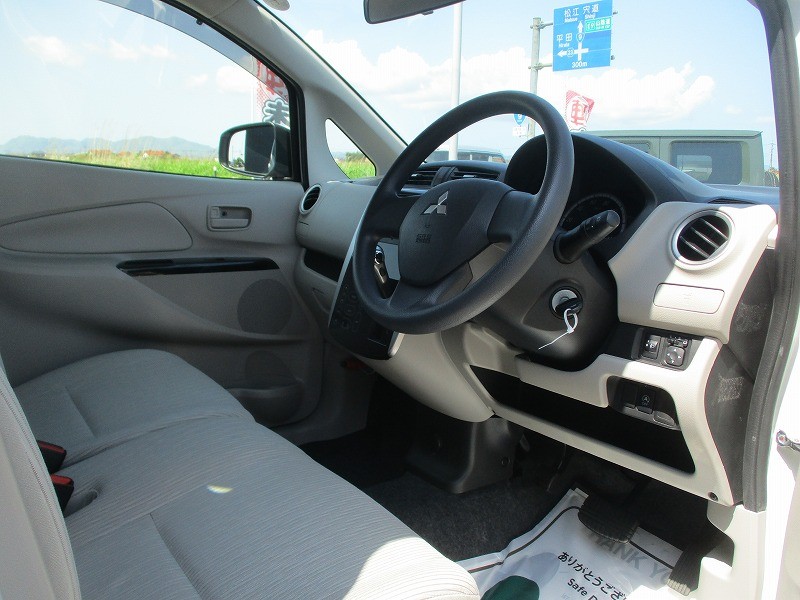 三菱 eKワゴン 13枚目