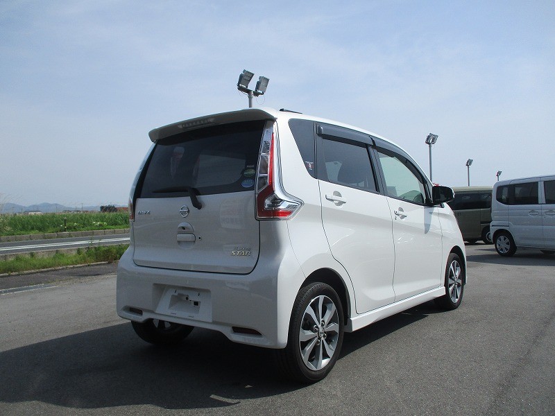 ニッサン デイズ 5枚目