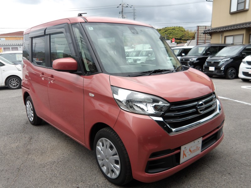 ニッサン デイズルークス 2枚目