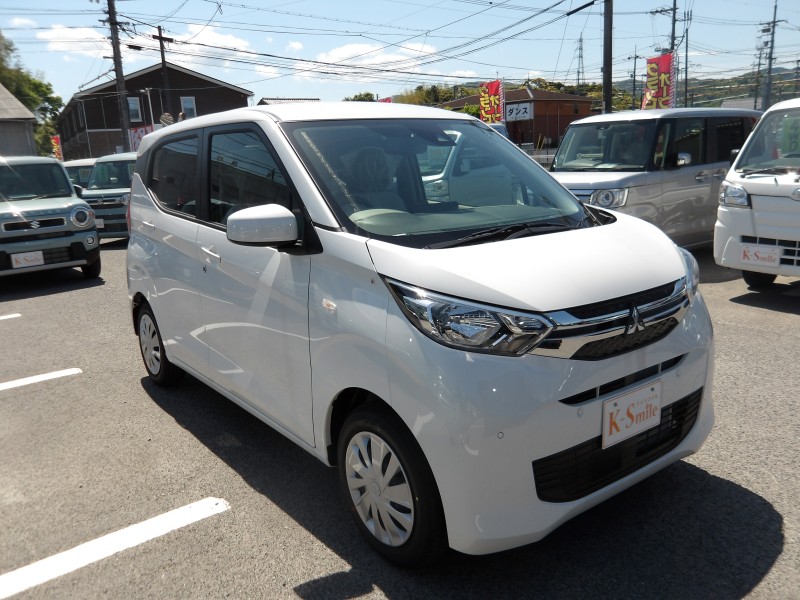 三菱 eKワゴン 2枚目