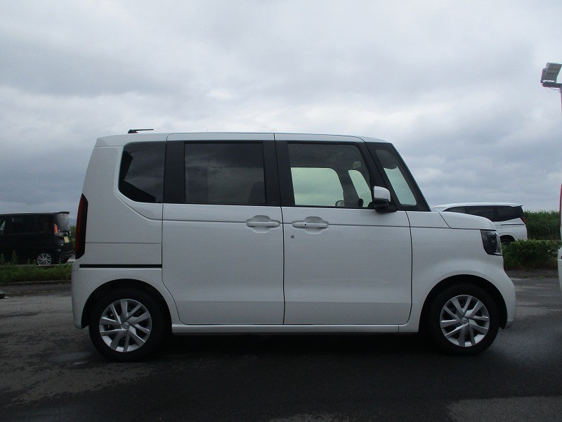 ホンダ N BOX 3枚目