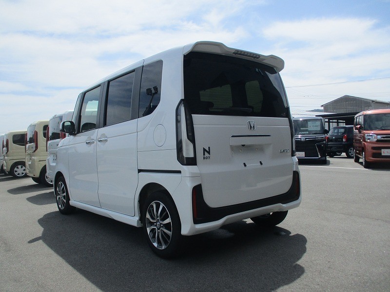 ホンダ N BOX 10枚目
