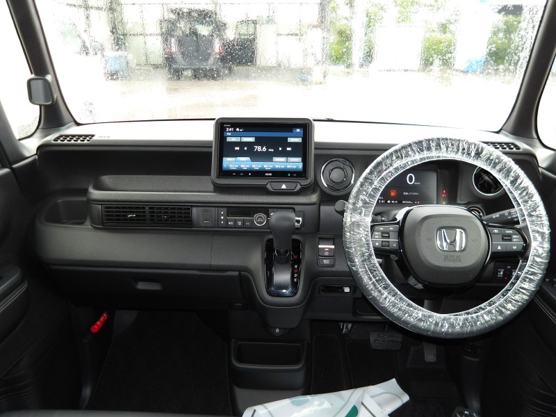 ホンダ N BOX 11枚目