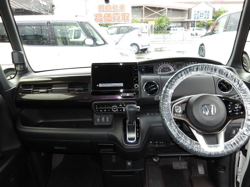ホンダ N BOX 2枚目
