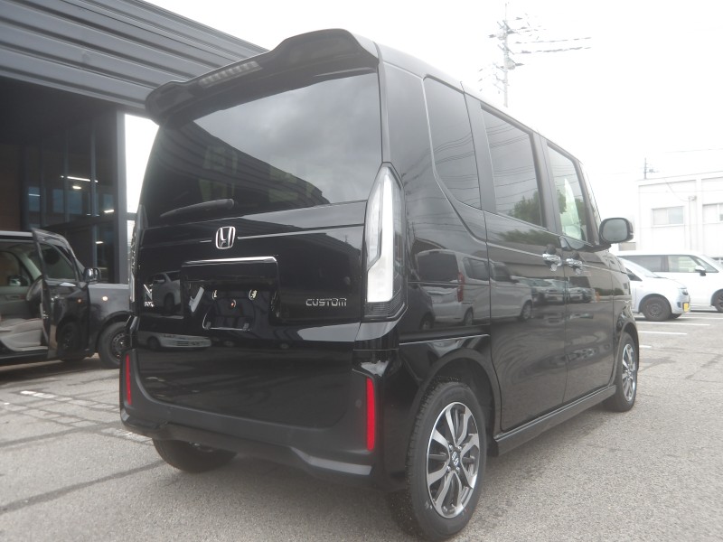 ホンダ N BOX 4枚目