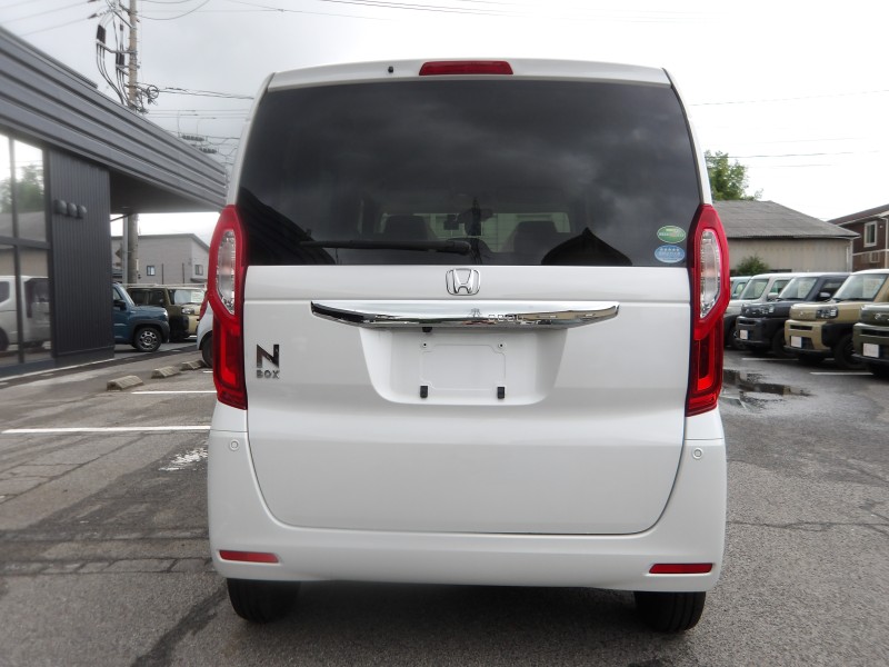 ホンダ N BOX 17枚目